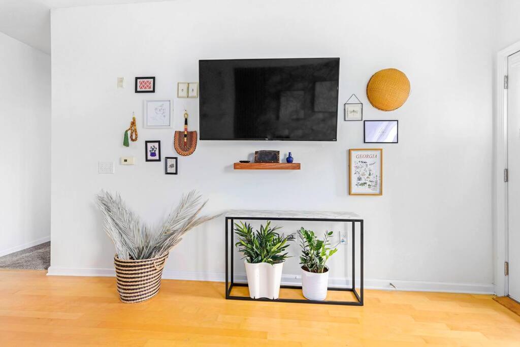 Entire Condo - Urban Safari In The Heart Of Atl أتلانتا المظهر الخارجي الصورة
