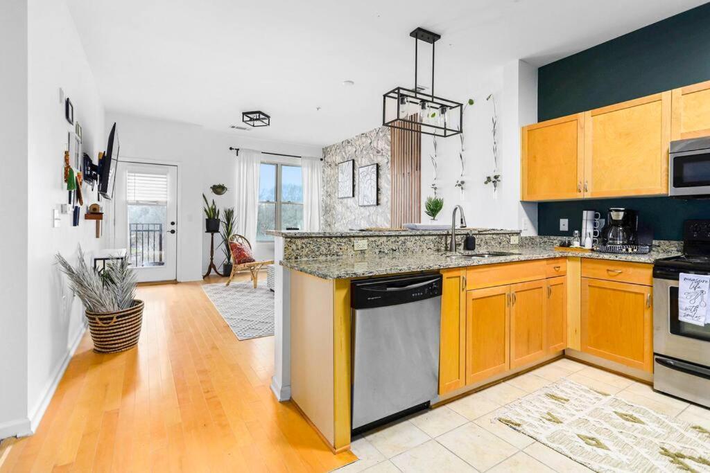 Entire Condo - Urban Safari In The Heart Of Atl أتلانتا المظهر الخارجي الصورة